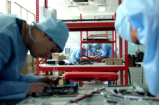 Експерти відвідали завод з виробництва інтерактивних панелей «1-Vision»