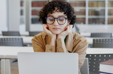 В Україні бракує асистентів вчителів в інклюзивних класах