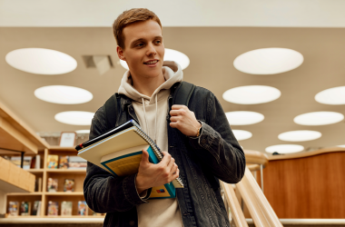 Студенти другого курсу наразі не отримали гранти на навчання