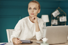 Викладачам вишів у 2026 році теж підвищать зарплату