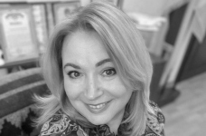 Професія вчителя не конкурентоспроможна. Крапка