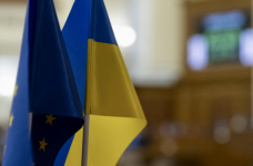 Комітет ВР переніс рішення про зміни структури оплати праці педагогів