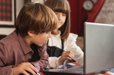 Як навчити дитину не боятися говорити англійською