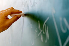 В Україні вже 40% шкіл мають вакантні посади для вчителів