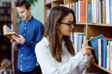 Частину коледжів реорганізують у комунальні некомерційні товариства