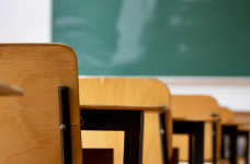 МОН: підвищення зарплат педагогів посилить престиж професії