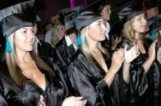 Освіта за кордоном стає популярнішою серед українських студентів