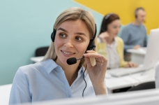 Freezvon для стартапів: глобальні дзвінки без офісів і обладнання