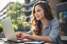 Як вступити до українських вишів абітурієнтам, що перебувають за кордоном