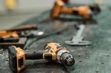 Уряд затвердив перелік предметів і речовин, заборонених у школах