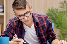 У МОН радять вишам допомагати вступникам з реєстрацією на НМТ