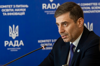 Лубінець вимагає зниження вступного порогу, але плутає поняття вступу