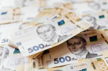 Профспілка вважає заплановане фінансування зарплат освітян недостатнім
